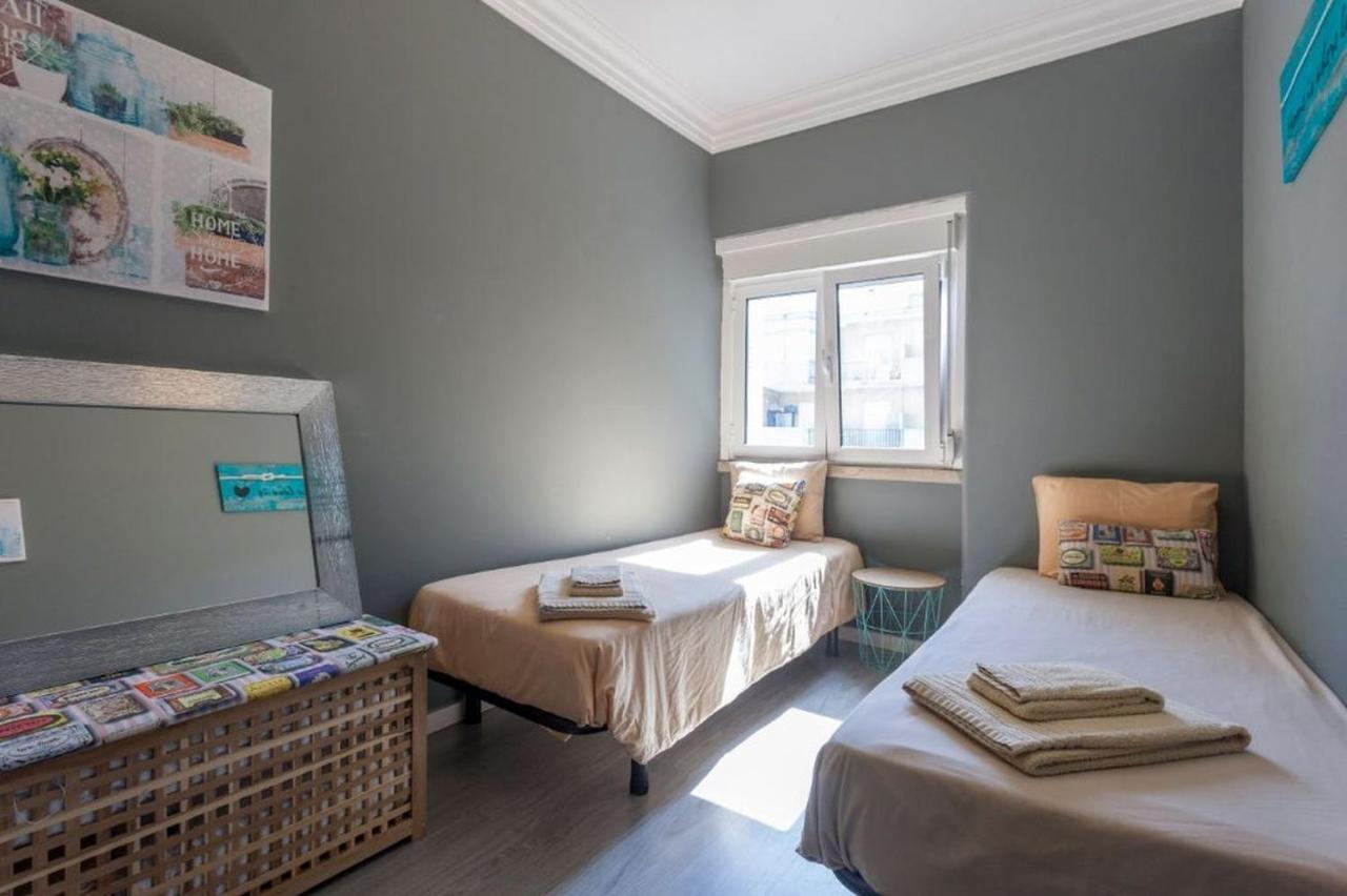 Be Local - Apartment With 2 Bedrooms In Moscavide - Lisbona Esterno foto
